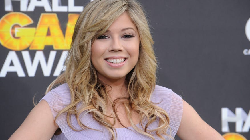 Jennette Mccurdy Real Nude Celebrity
